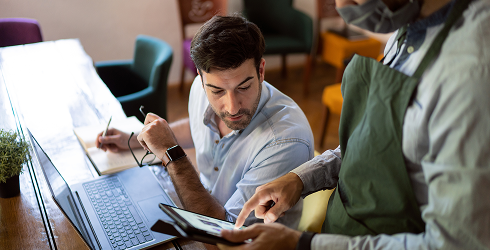Apps, fintechs, and global wallets